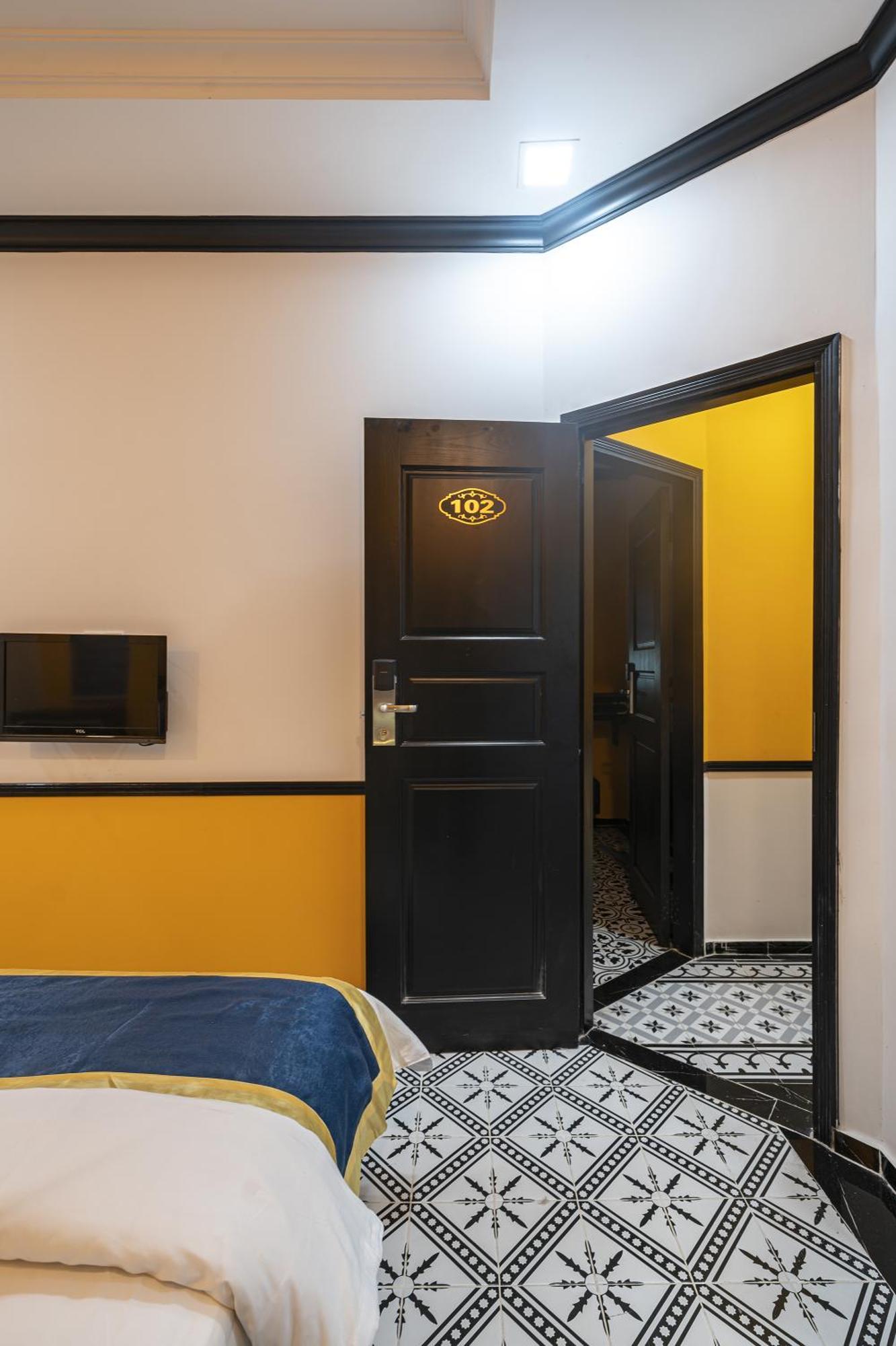 Collection O Vyvy Airport Hotel Ho Chi Minh-stad Buitenkant foto